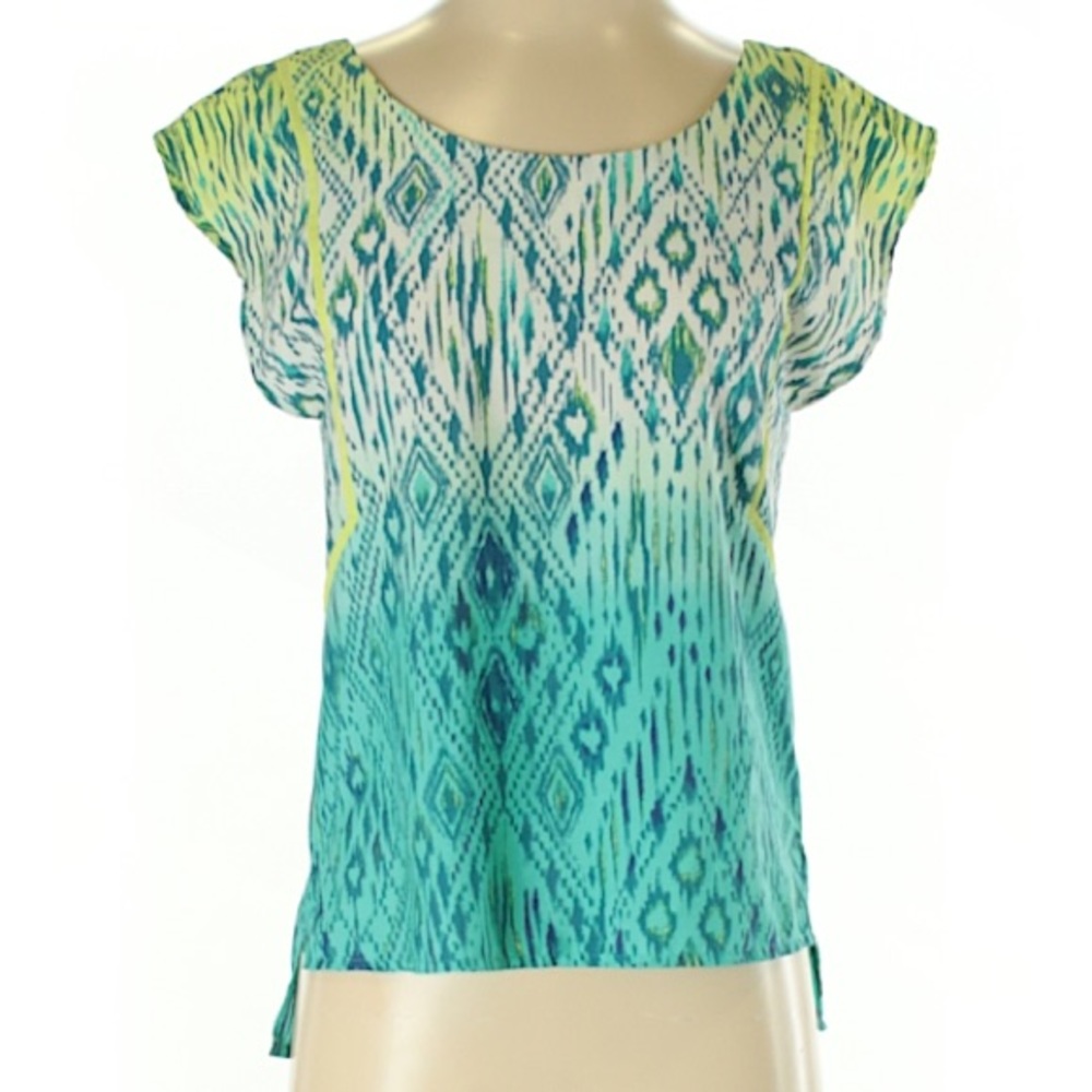 Short Sleeve Blouse